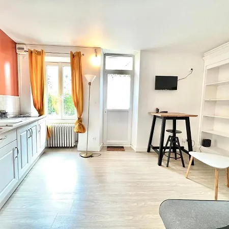 Apartment L'heracles ~t2 En Plein Centre Historique / Fibre *